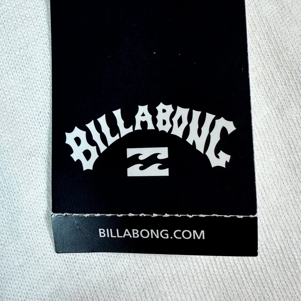 Billabong Graphic Tee NWT Womens XS White Love Is All Cosmic Butterfly oversized - Picture 9 of 12